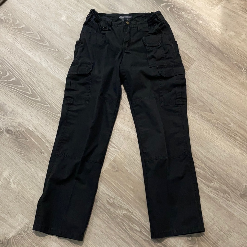 Women’s 5.11 Tactical Series pants Size 4 Black